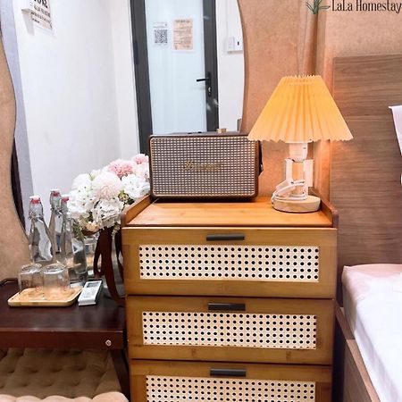 Lala Homestay 顺化 外观 照片